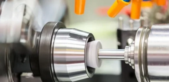 CNC CNC旋盤にツールを設定する方法は？
